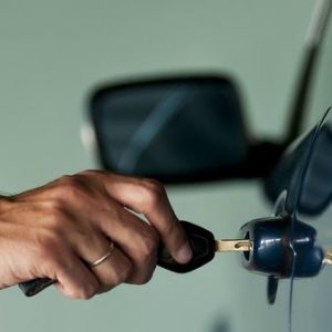 Вскрытие автомобильных замков в Минске