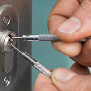 Служба вскрытия замков в Минске