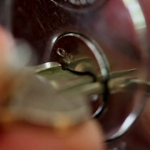 Срочно открыть квартиру