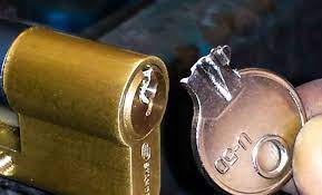 извлечение обломков ключей в Витебске