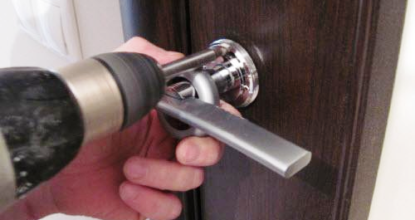 Замена замка в Витебске