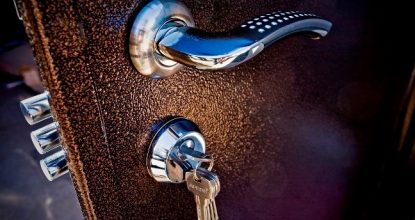 Замена замка в Пинске