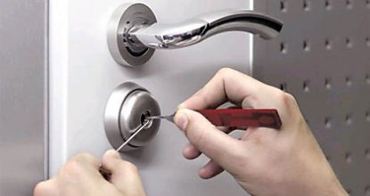 Потеряли ключи от квартиры или дома в Солигорске. Что делать?